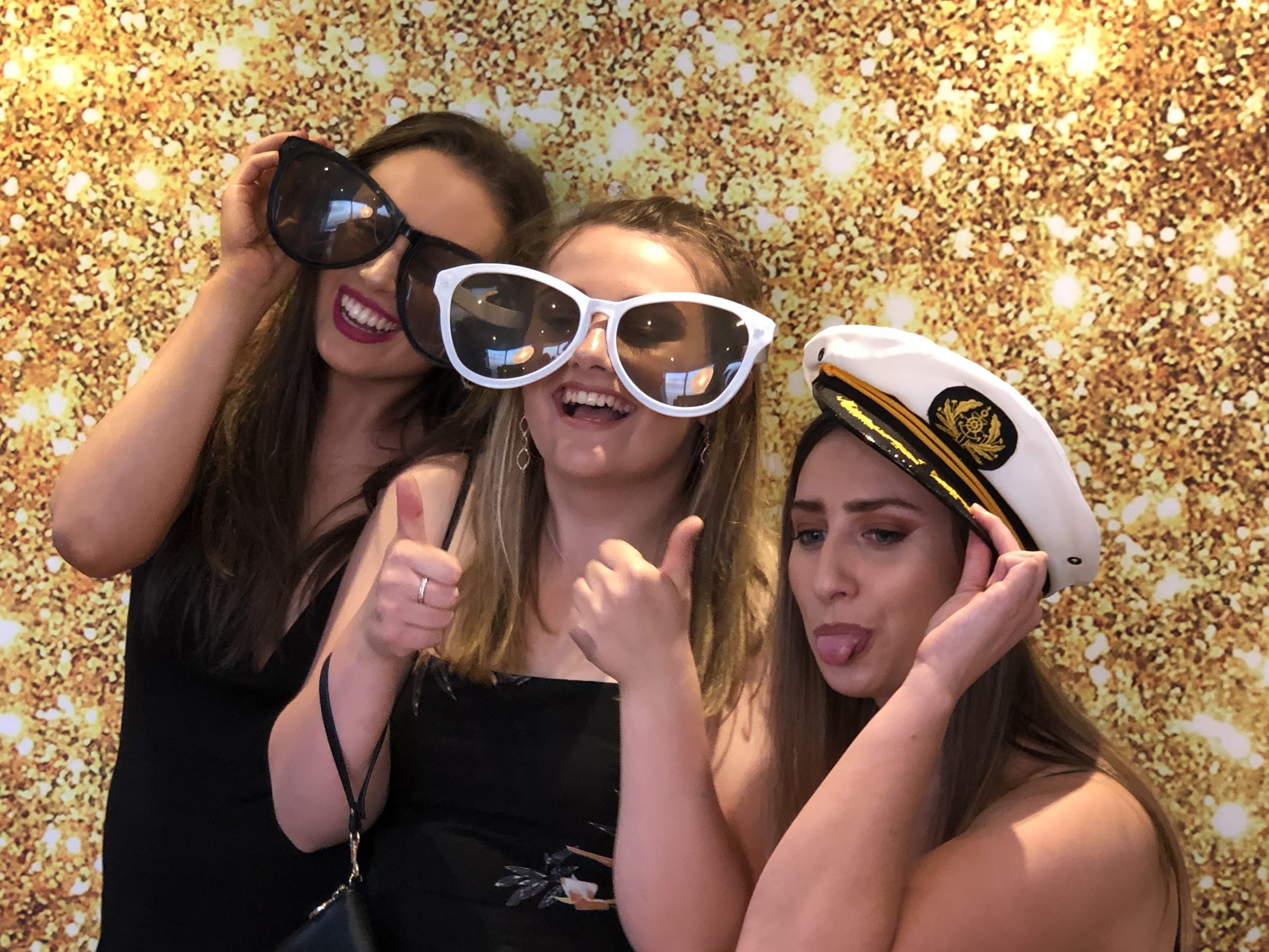 Mirror Photo Booth Hire Mirror Photo Booth Events Melbourne
